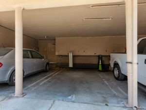 1 Carport